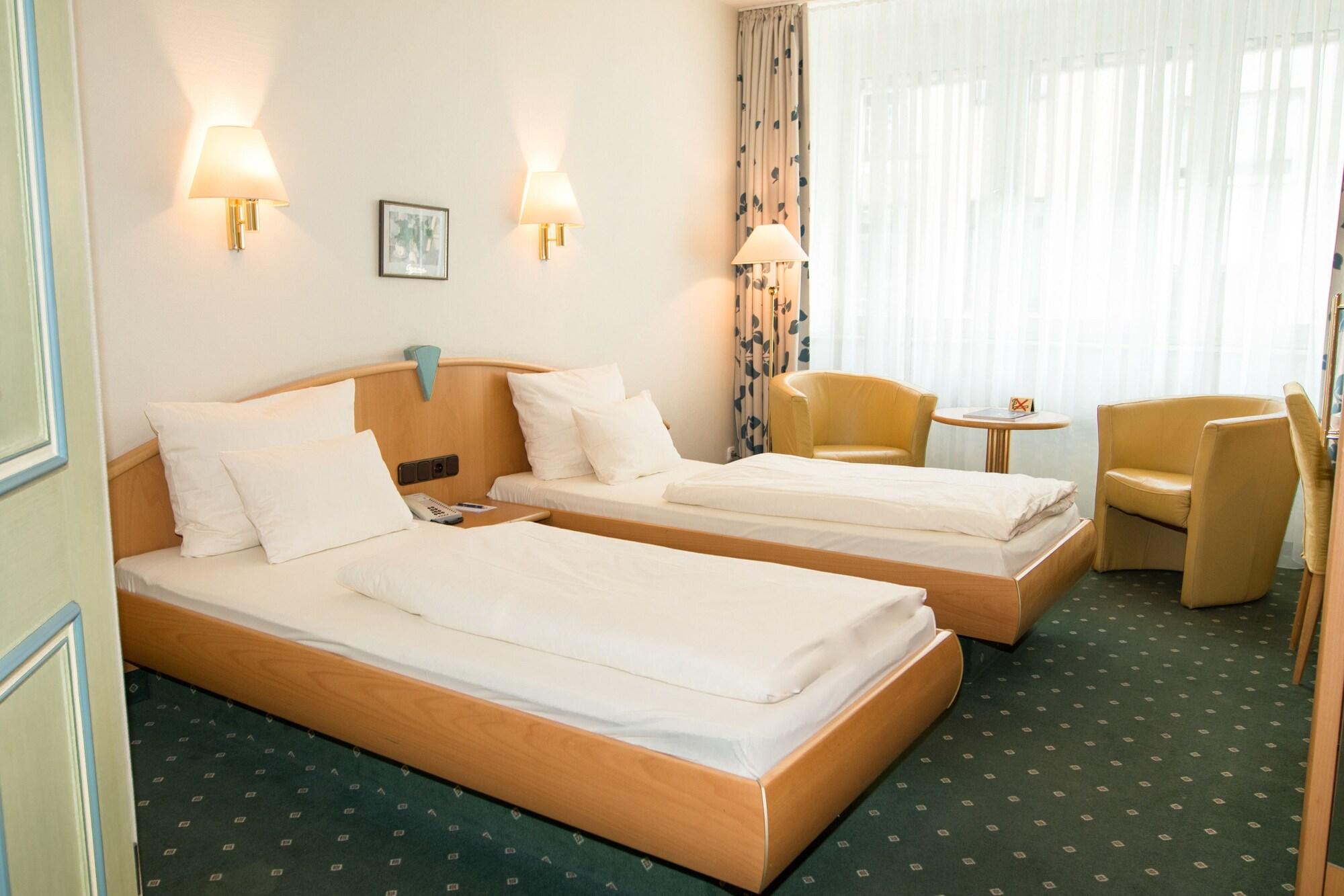 דיסלדורף Hotel Stadt Munchen מראה חיצוני תמונה